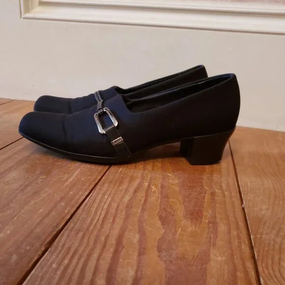 SALE Munro "Cindi" Black square toe pumps US6 - Picture 2 of 11